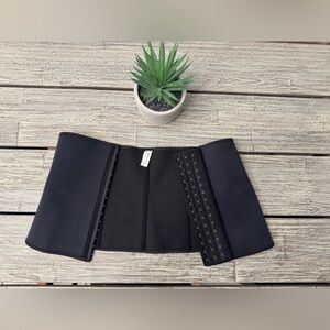 Women's Yianna Black Waist Trainer Corset, Size 2XL